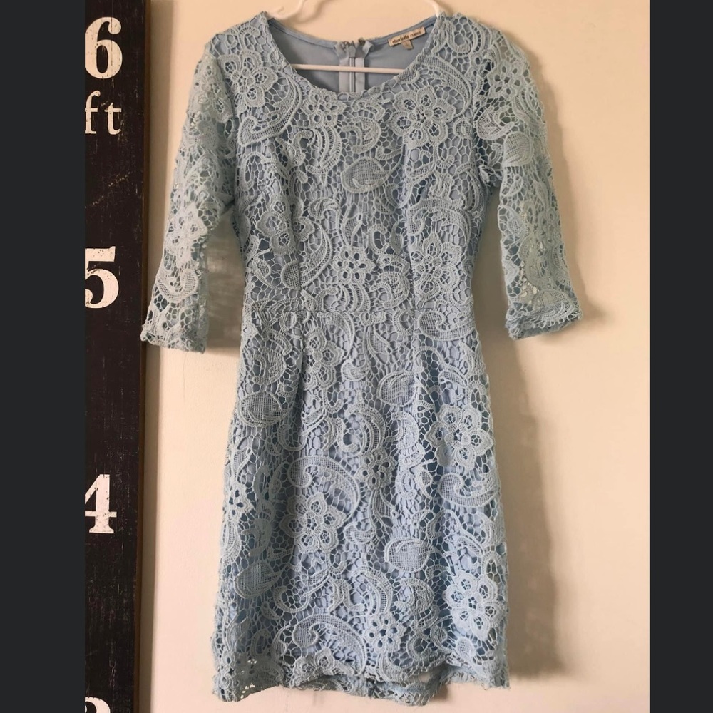 Women’s dress